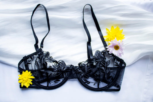🌙 Midnight Dahlia – Underwire Bra